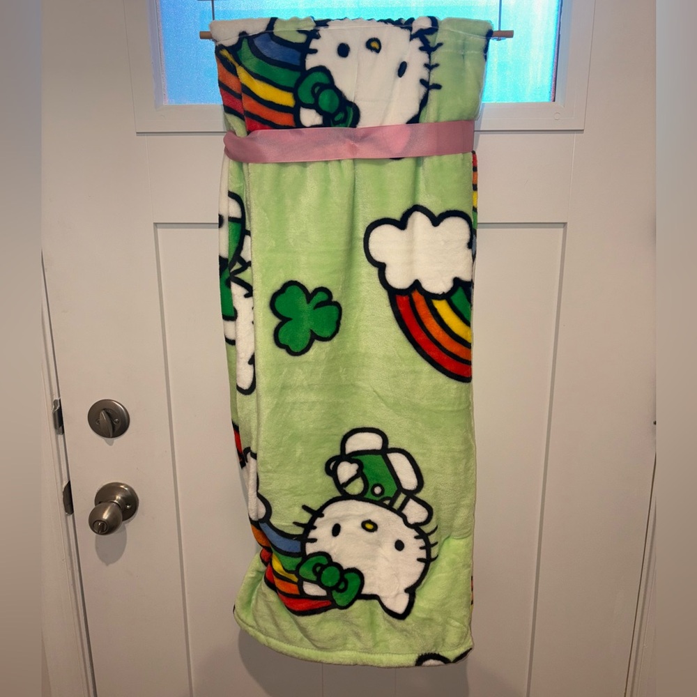 BRAND NEW RELEASE Hello Kitty St. Patricks Day Rainbow Throw Blanket